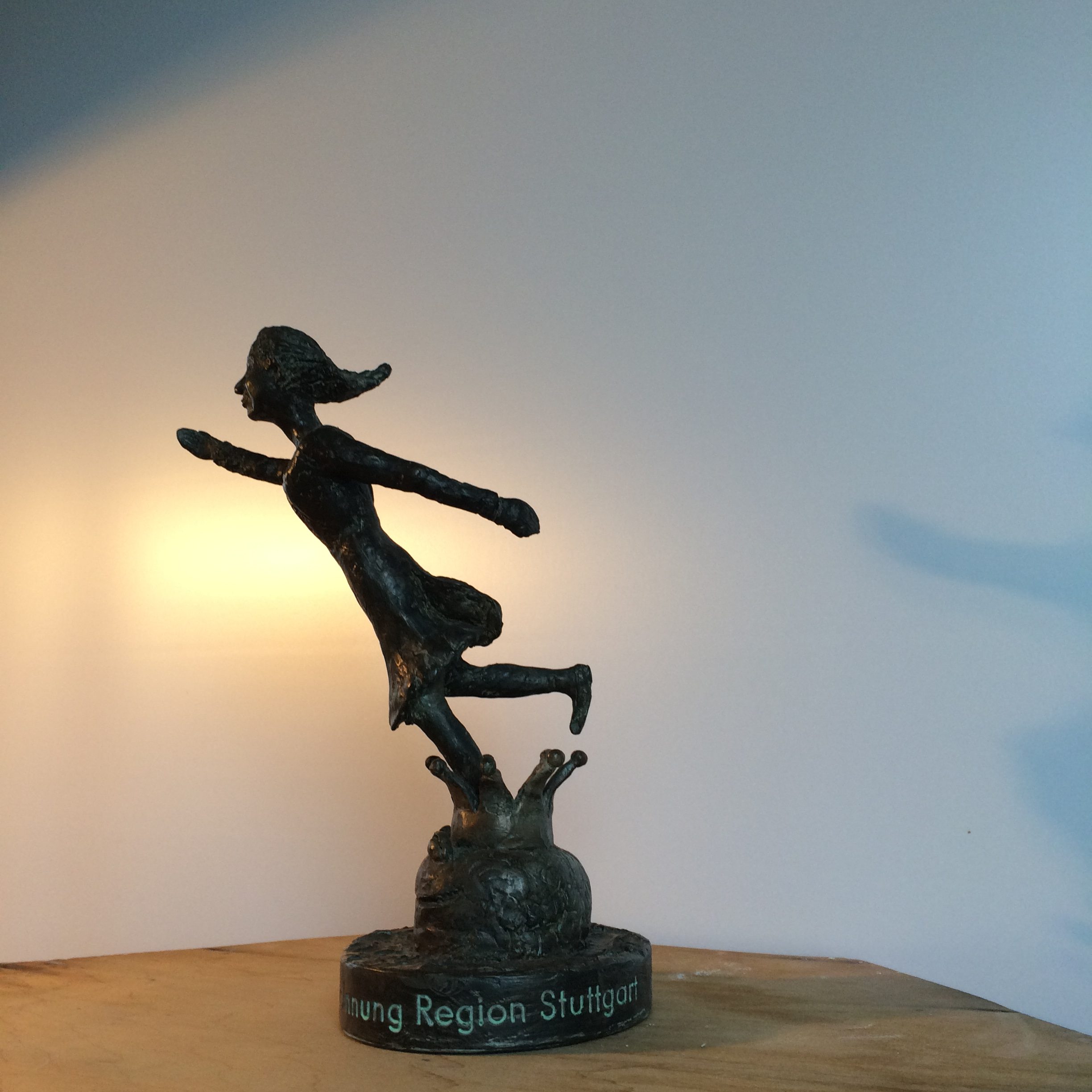 Skulptur Engel mit Licht